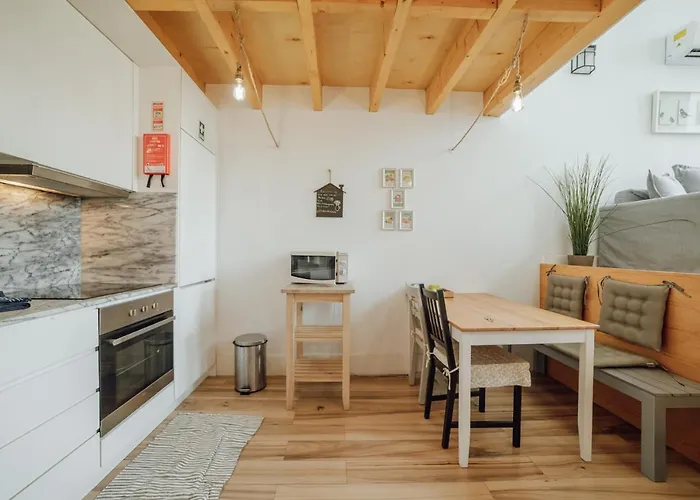 Apartman Historic & Sunny Mezzanine Bolhao By Vacationy