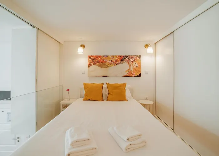 شقة Historic & Sunny Mezzanine Bolhao *